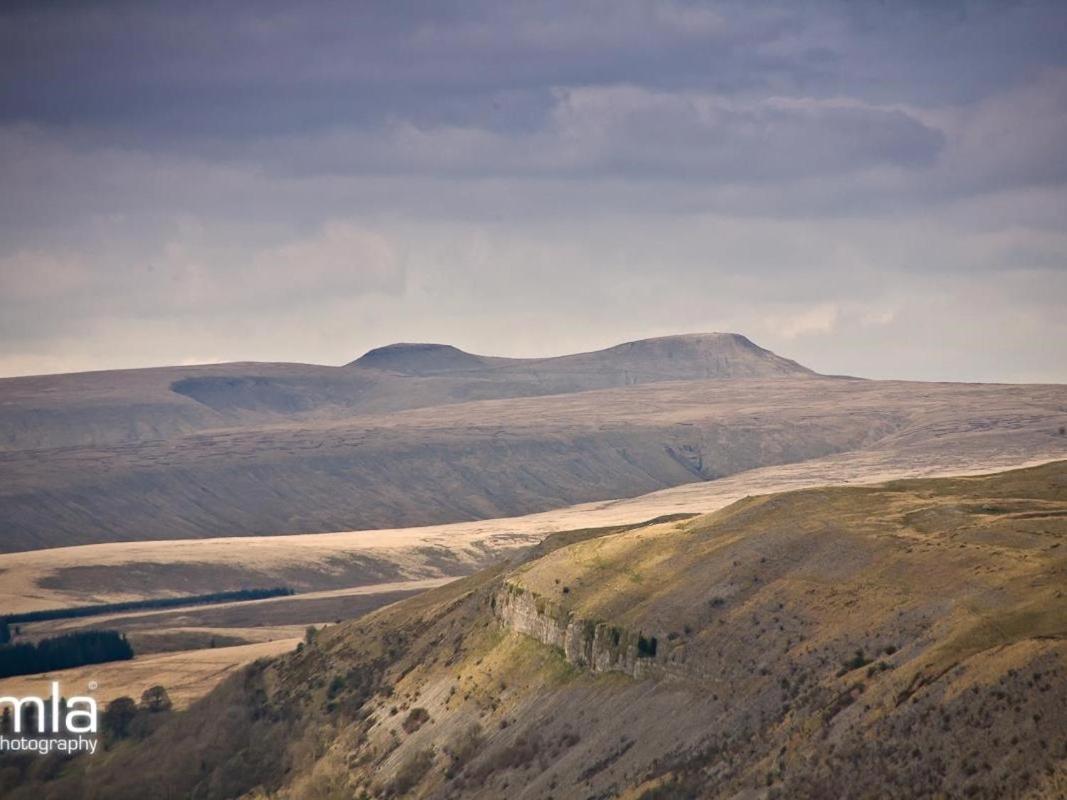 Hiraeth At The Brecon Beacons Villa Merthyr Tydfil Exterior foto